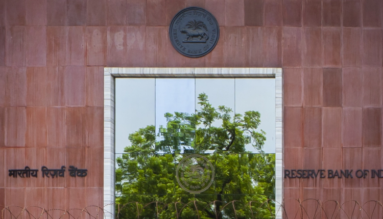 RBI releases guidelines for banks to manage foreign currency exposure