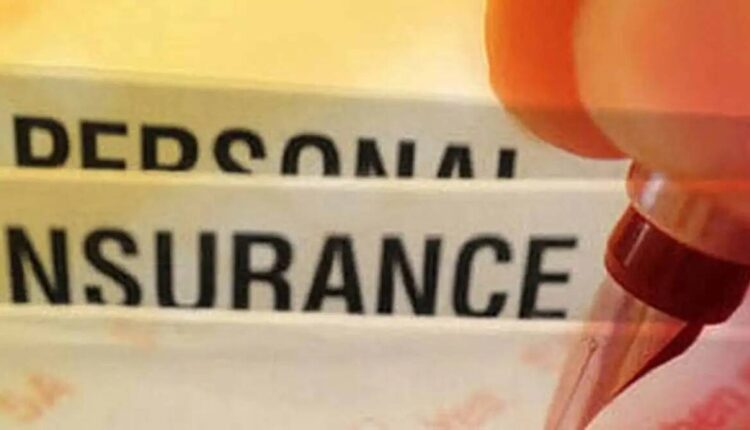 Govt links wage hike for PSU insurance staff with performance