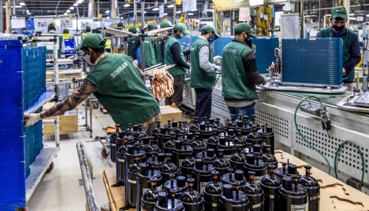 India ahead of China, Vietnam in cheap manufacturing; ranks no. 1