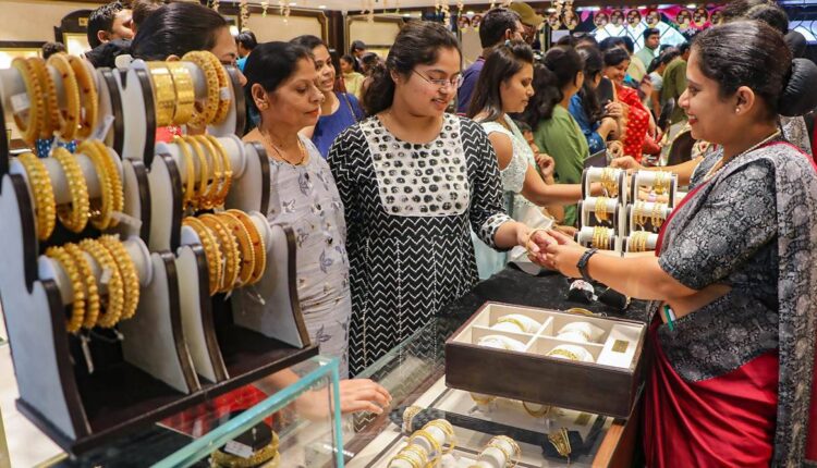 Gold Silver Rate Today: Gold and silver prices gain on positive global cues