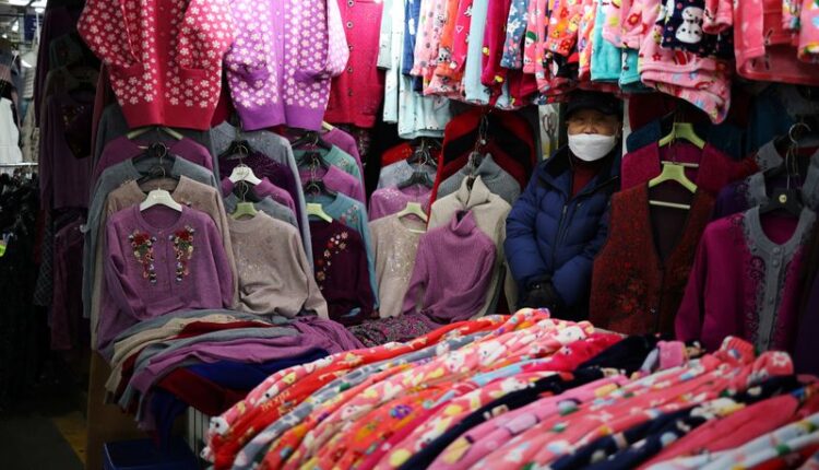 South Korean manufacturers' business sentiment drops to weakest in over 2 years